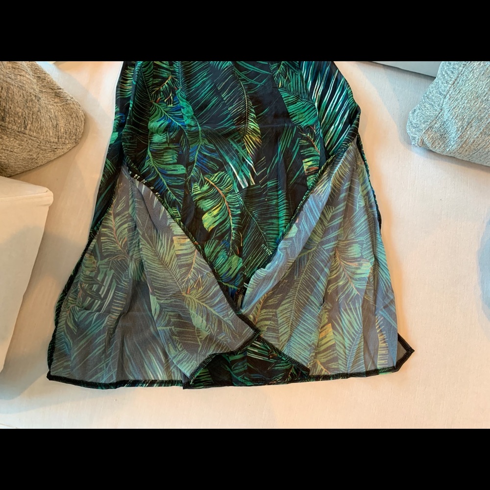 Dress - Picture 5 of 6